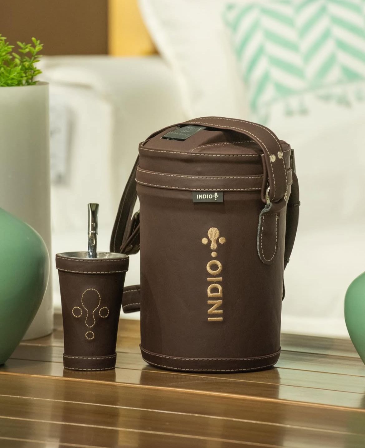 Regalos corporativos con termos y vasos personalizados